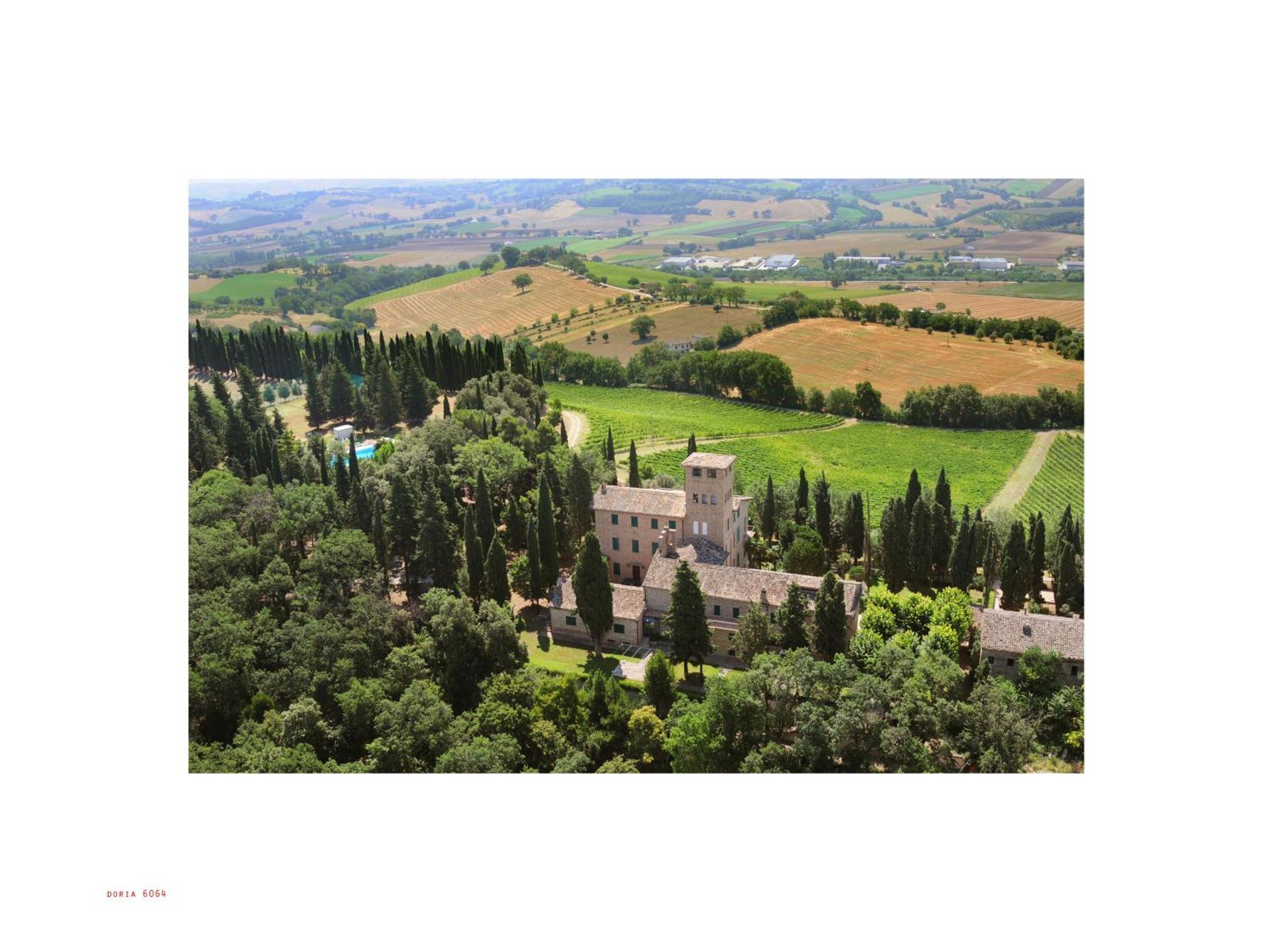 Relais Villa Sant'Isidoro Colbuccaro Luaran gambar