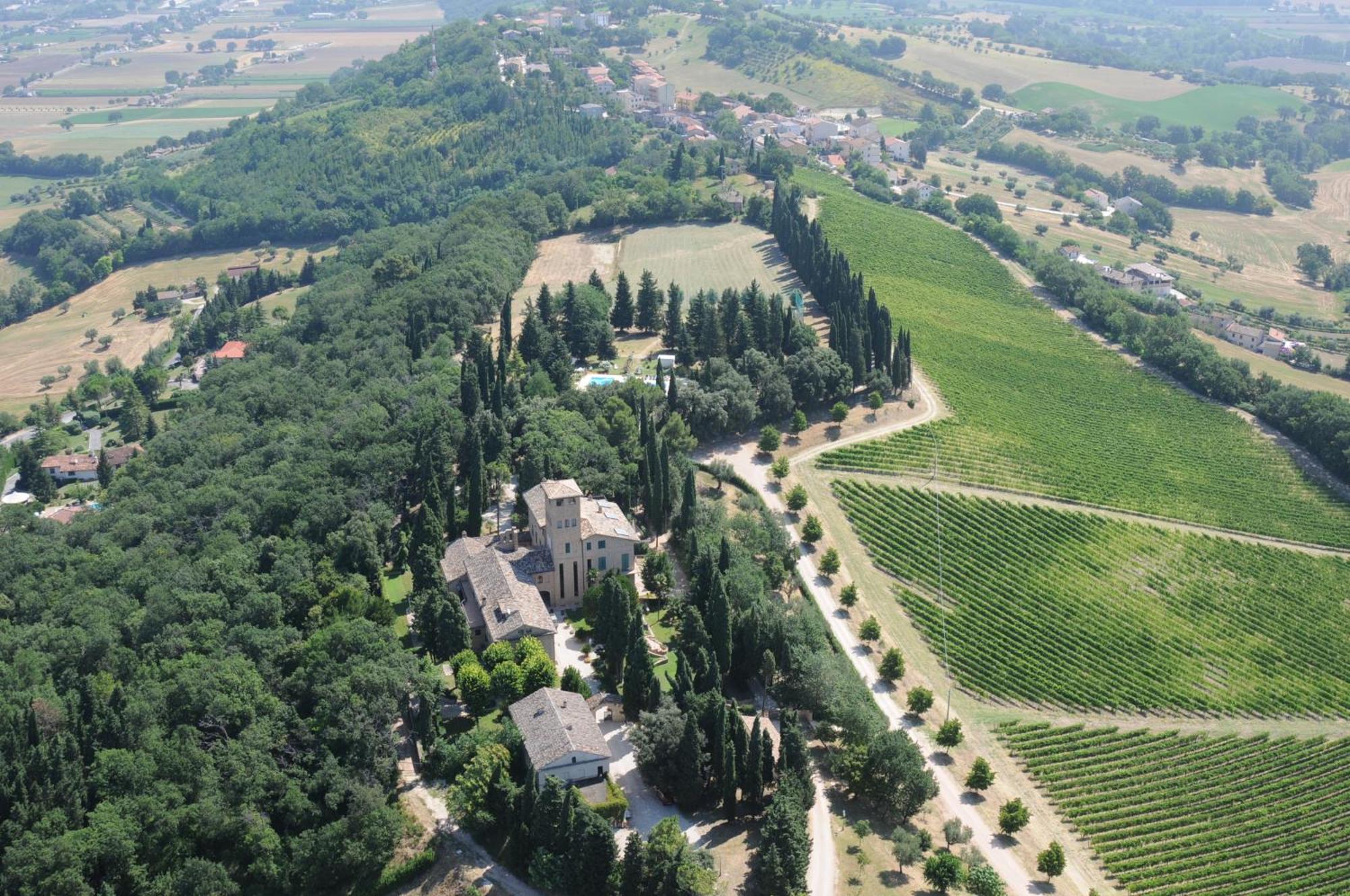 Relais Villa Sant'Isidoro Colbuccaro Luaran gambar